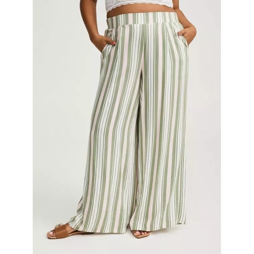 TORRID White Green Striped High Rise Pull On Wide Leg Flowy Lounge Pants Size 3X